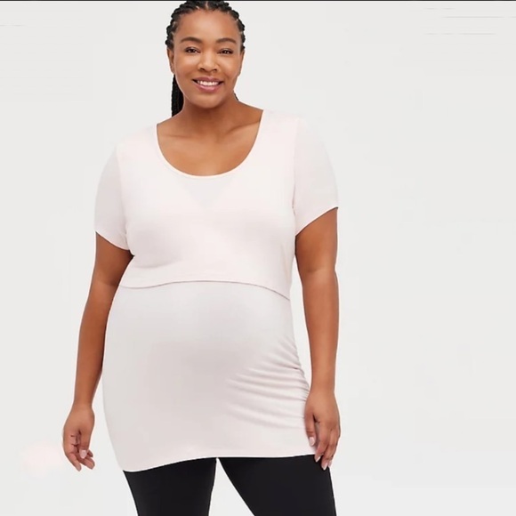 NWT Torrid Super Soft Maternity & Nursing Short Sleeve Tee In Baby Pink - Picture 1 of 8